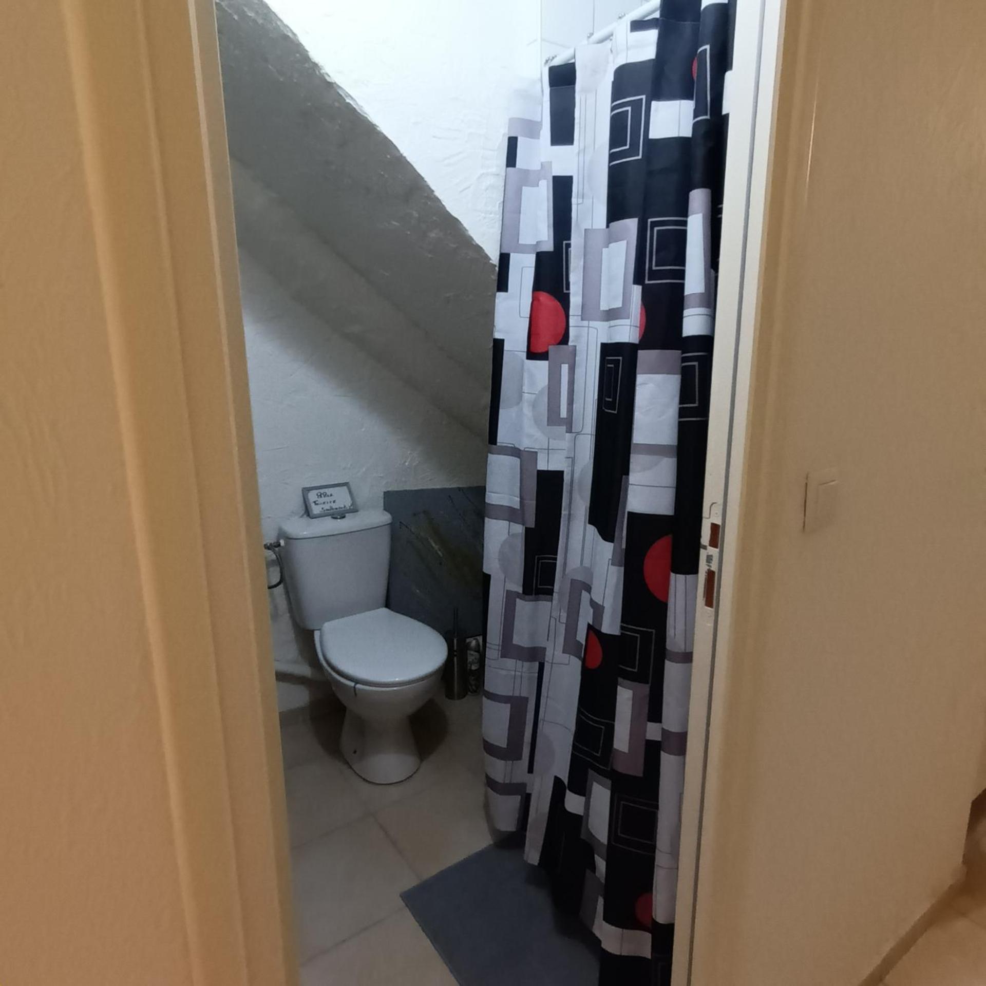 Joli Havre De Paix Apartment Vence Bagian luar foto